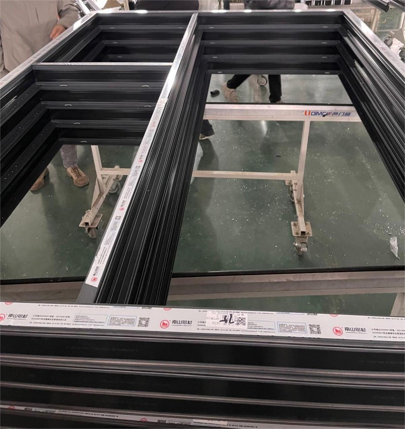 Aluminium windows profiles